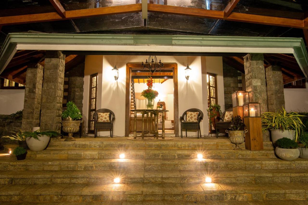 Manuel Manor Hotel Labugolla Buitenkant foto